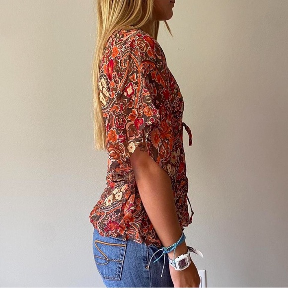 The prettiest vintage banana republic top - Picture 4 of 5